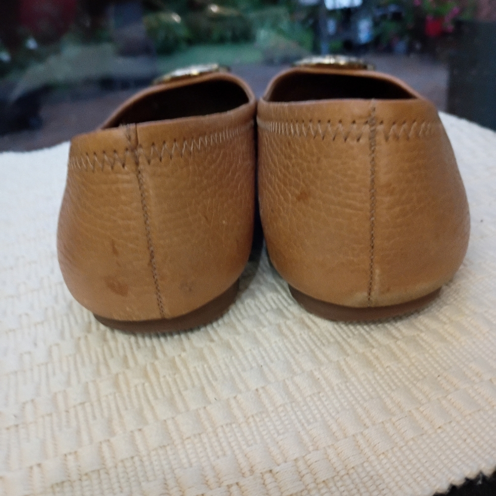 Tory Burch Tan Leather Ballet Flats.Size 6.5. - Picture 5 of 10